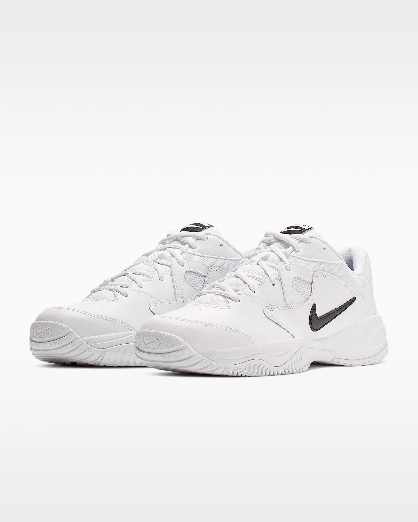 Table Tennis Shoes Asics - حذاء التنس NikeCourt Lite 2 للرجال