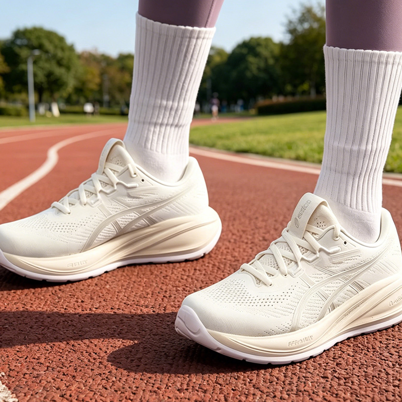 حذاء الجري النسائي من Asics، ح - مراجعة Table Tennis Shoes Asics وسعره