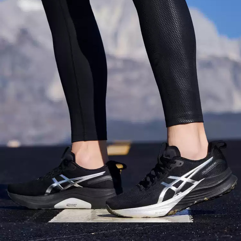 حذاء أسيكس للرجال GEL-KAYANO 3 - مراجعة Table Tennis Shoes Asics وسعره